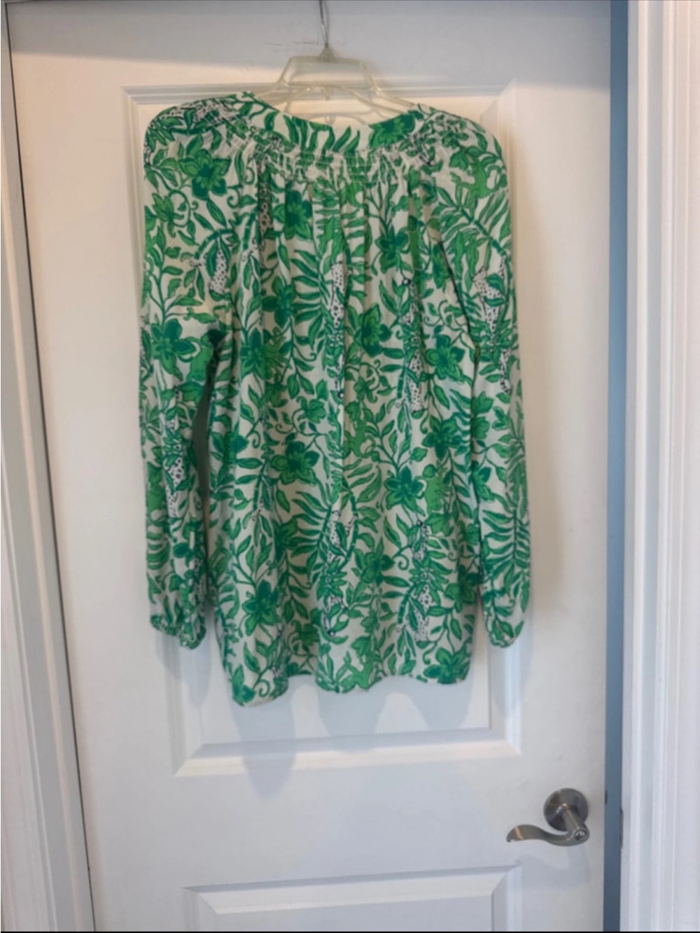 Like new, Lilly Pulitzer Blouse - Women Tops - Picture 6 of 6